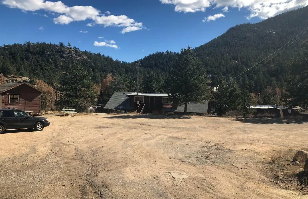 Estes Park Adventure Hostel-1